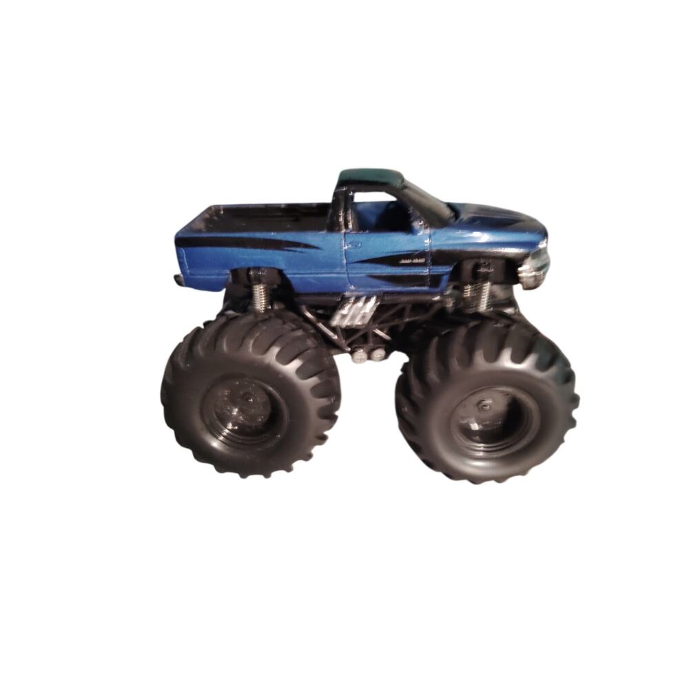 Monster jam garbage truck